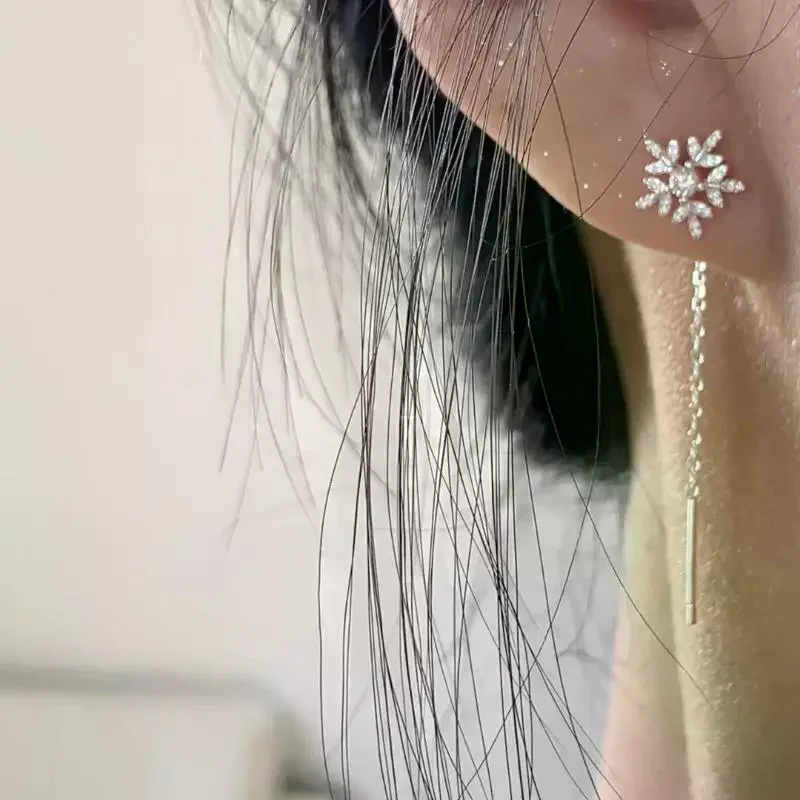 Простые-элегантные-серьги-цепочки-с-подвесками-в-виде-снежинок-корейские-серьги-гвоздики-зимние-украшения-рождественские-аксессуары-подарки