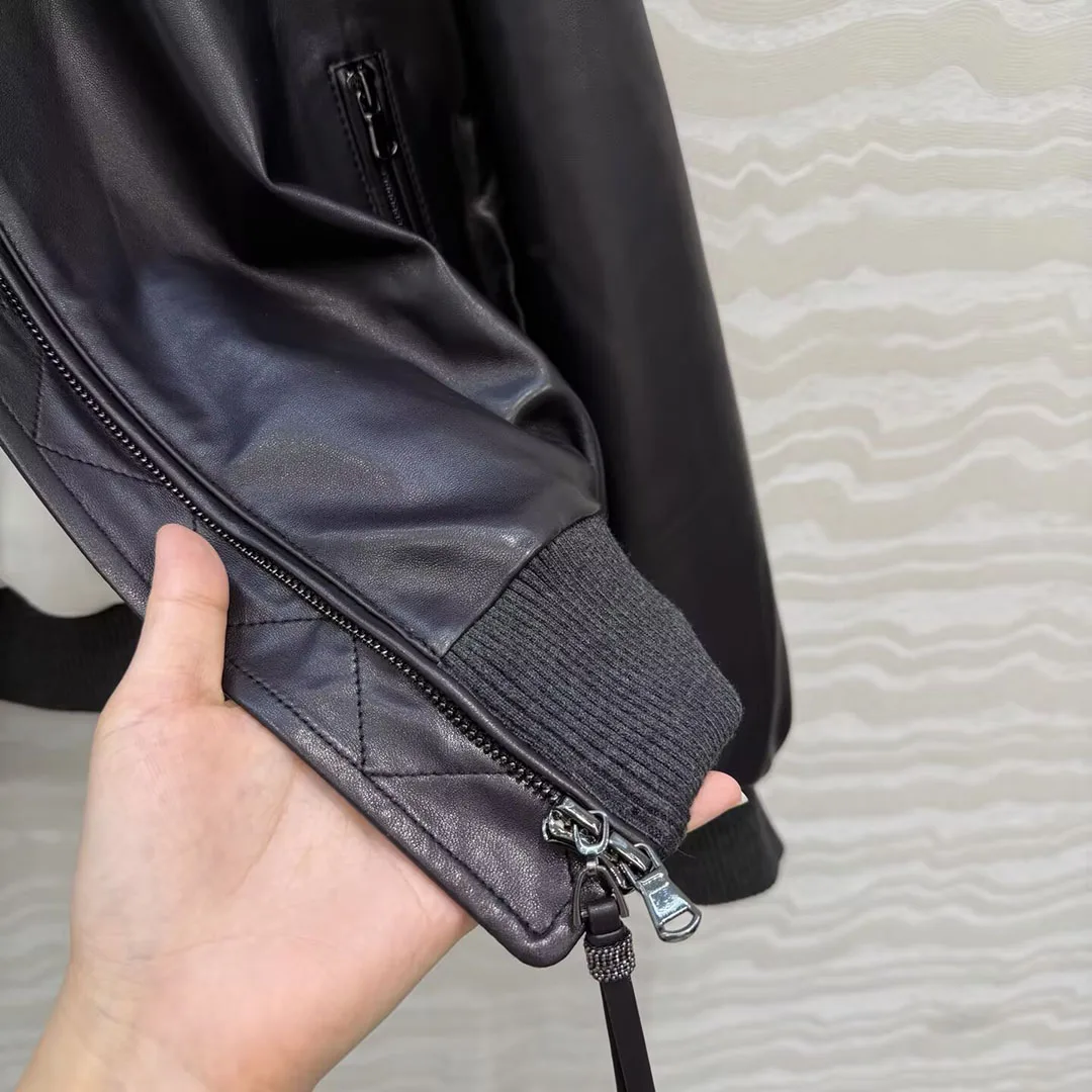 ヴィンテージ風オールドマネースタイルブラウン100%シープスキンジャケット女性用取り外し可能なラムファーラペルジッパー長袖ルーズカジュアル冬コート