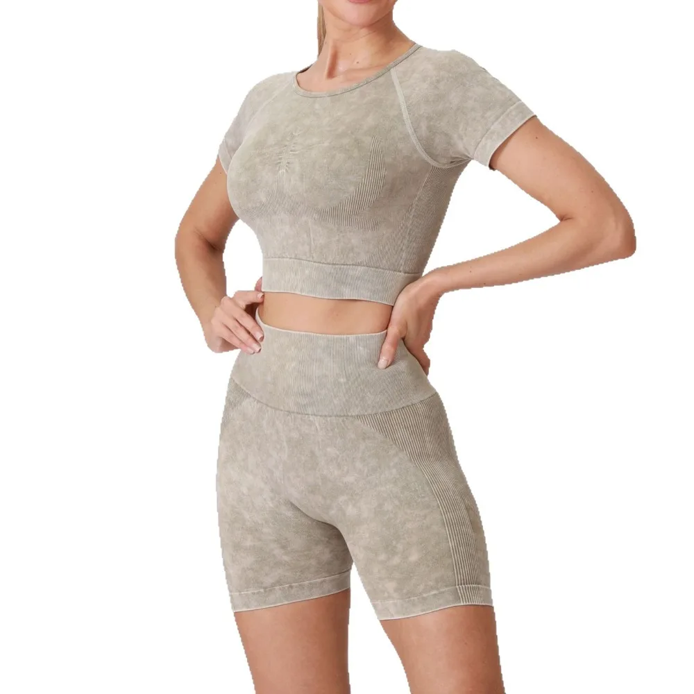

Бесшовный комплект для йоги, женский укороченный топ и шорты для тренировок, дышащая быстросохнущая летняя одежда для фитнеса
