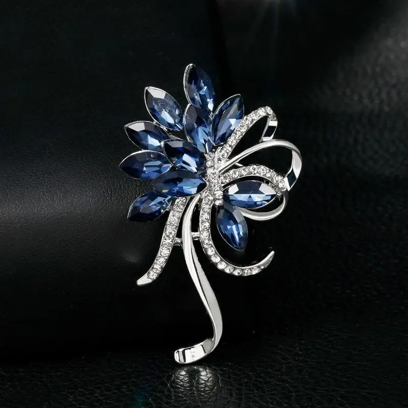 &Fashion Temperament Rhinestone Flower Crystal Brooches For Women Clothing Coat Accessories Gifts