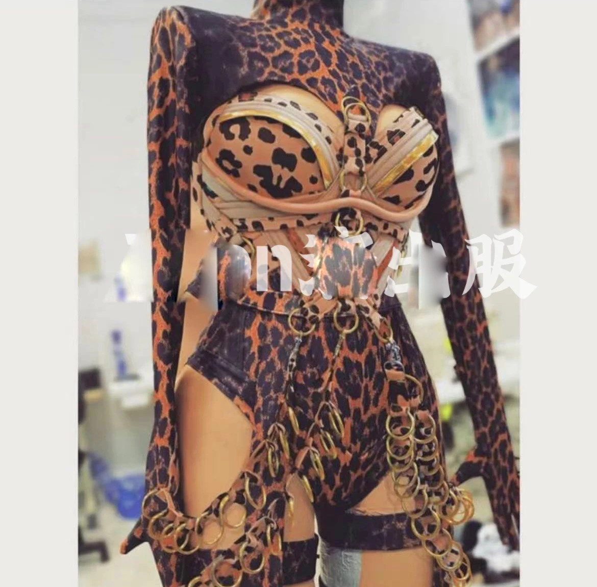 ชุดคอสเพลย์ลายเสือดาวสำหรับงานปาร์ตี้โชว์คลับ ชุดแฟนซีฮาโลวีนสุดเซ็กซี่ พร้อมเข็มขัดโซ่และบาร์