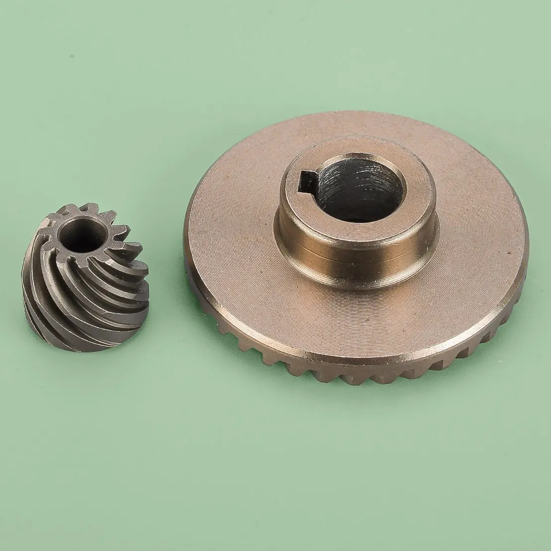 

Spiral Bevel Gear Set Fit For Makita Angle Grinder 9555NB 9554NB 9557NB 9558NB