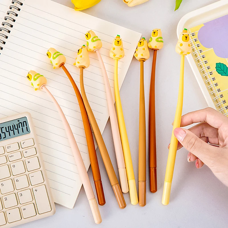 Alat tulis pena Capybara kreatif Kawaii pulpen Gel lembut lucu perlengkapan sekolah kantor menulis tinta pena pulpen alat tulis manis