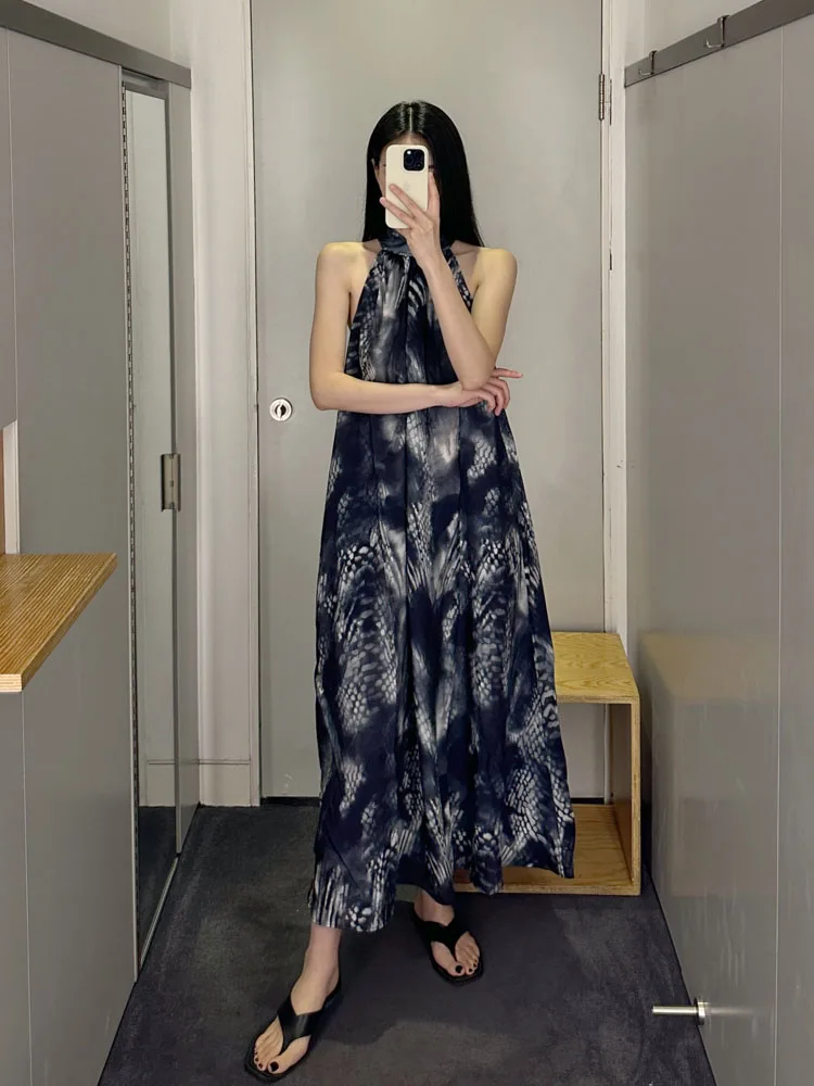 

2023 Summer New Minimalist Casual Halter Pleated Midi Dress Vintage Print A-line Long Dress Commuter Women's Clothing