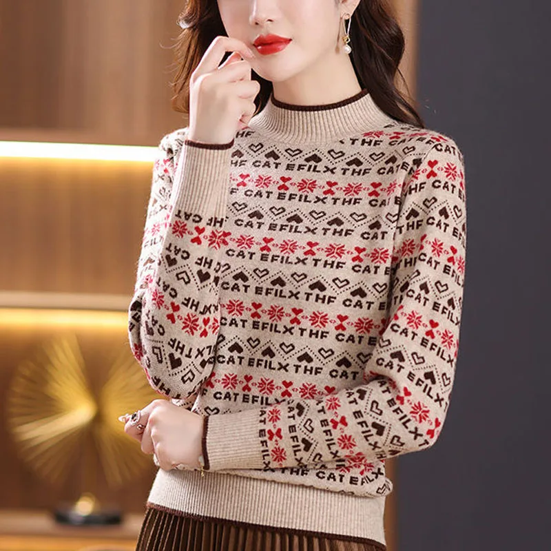 New Winter Thickened Fashion Fashionable Half High Collar Jacquard Colored Short Loose Versatile Long Sleeve Women\'s Sweater