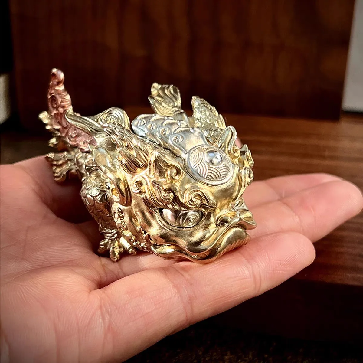 

Dadu, Fu Long, жареная рыба, прыгается в лонгмен, и изготовленный дракон, украшения для рабочего стола из чистой меди, подвески в подарок на удачу