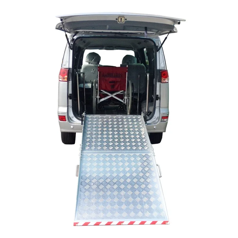 Van Car Manual Wheelchair Folding Ramp Aluminum Handicap Accessible Loading Lift Ramp For Disabled People Loading 350Kg