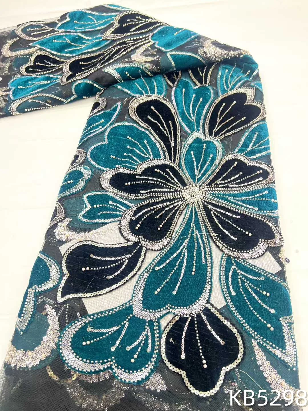 

Latest Velvet Dress Lace Fabric 2026 High Quality Oliver Green Sequins Tulle Lace Beaded Mesh Lace Fabric For Dinner Skirt