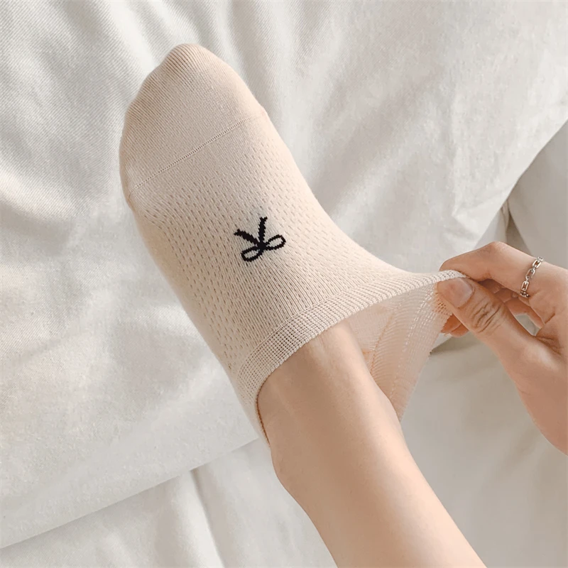 New Women\'s Sock Slippers Summer Thin Trendy Breathable Bow Sweet Invisible Socks For Girls Korean Style Mesh Soft No Show Socks