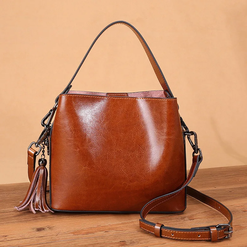 

RanHuang New 2025 Fashion Women's Genuine Leather Shoulder Bags Small Bucket Bags High Qualty Luxury Messenger Bags