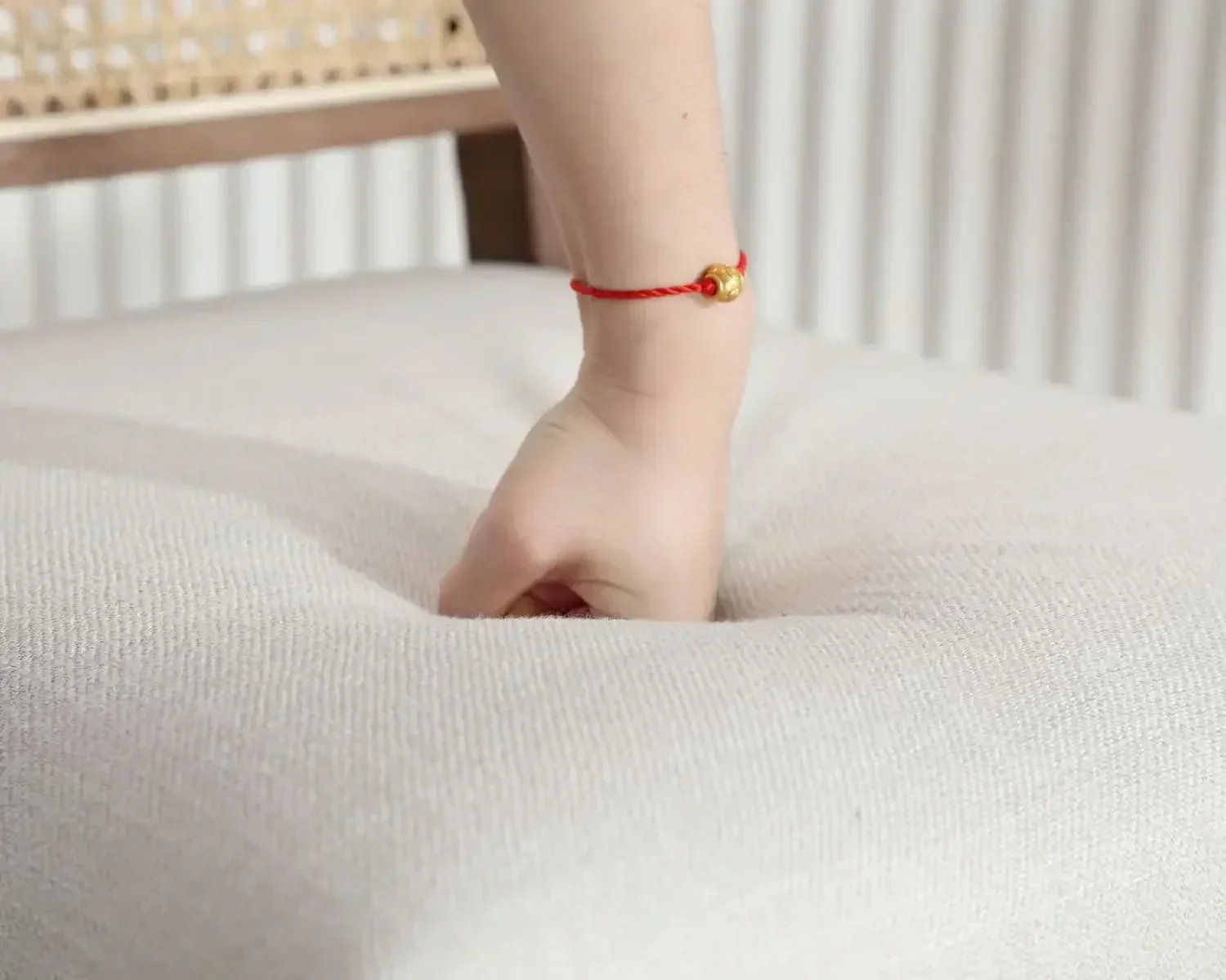 [أفضل بائع! ]مجموعة مقاعد بار بارتفاع مضاد مكونة من 4 مقاعد للبار من الروطان كراسي بار حديثة لمنتصف القرن لغرفة الطعام في المطبخ،