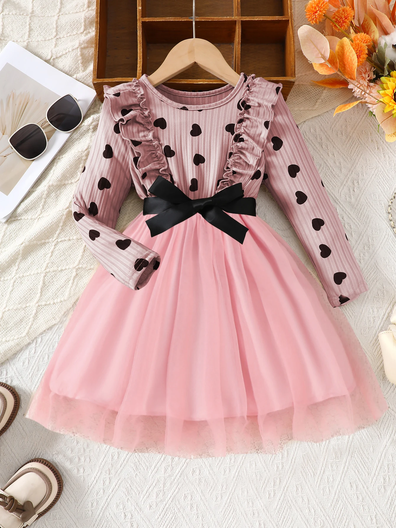 

Girls' Casual Fashion Knitted Long-Sleeved Round-Neck Heart Print Flutter Sleeve Ruffle Mesh Dress Holiday Party Gift