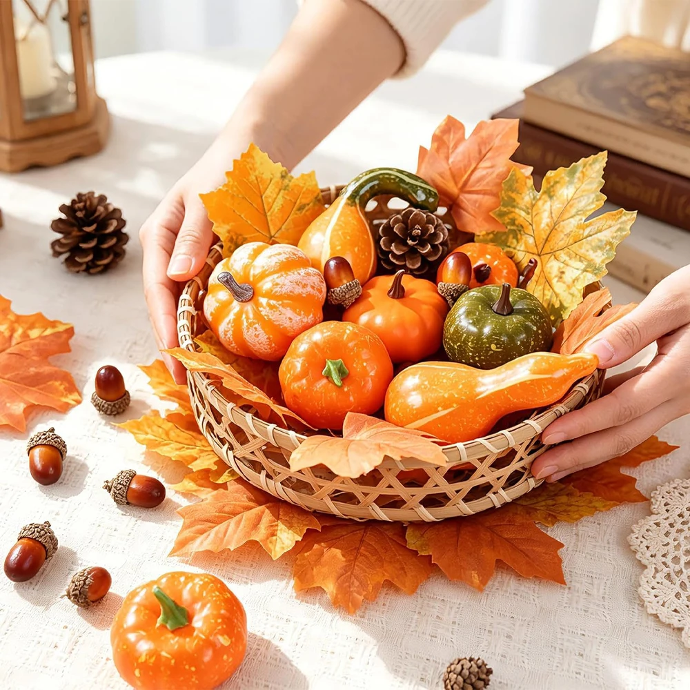 Herbstdekoration DIY 50 Stück Künstliche Kürbisse, Tannenzapfen und Ahornblätter für Thanksgiving, Halloween, Heimtisch, Erntefest und Herbstdekoration – Detail 3