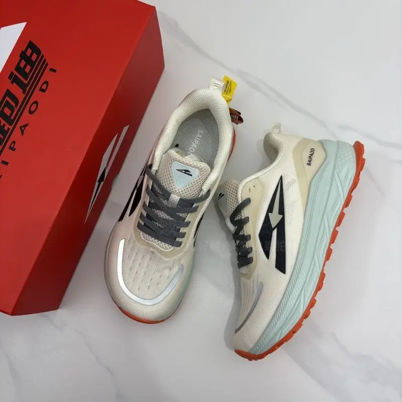 2025 Hot Summer Wearable Unisex Running Shoes Running Shoes Breathable Running Shoes Comfortable Running Casual Shoes Very Good