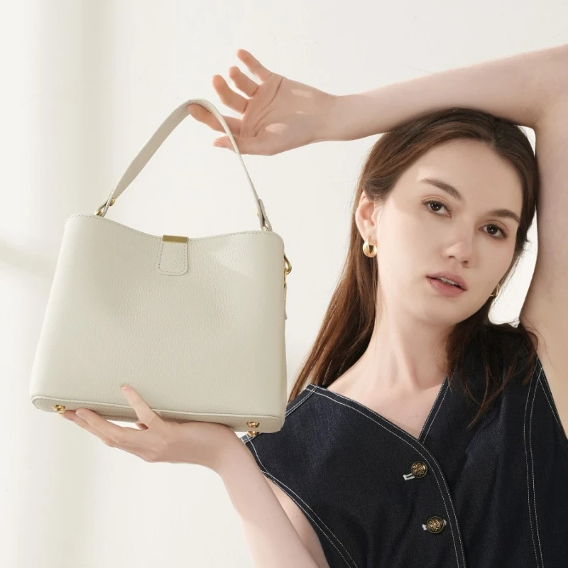 

New versatile large capacity handbag, simple top layer cowhide shoulder crossbody bag, genuine leather women's bag