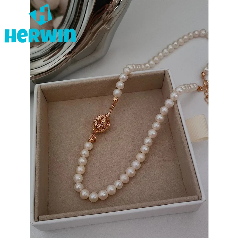 

Full body S925 Pure Silver Plated With 18K Gold | Natural Freshwater Pearl Necklace | Chain length 38+6cm | Pearl about 6mm