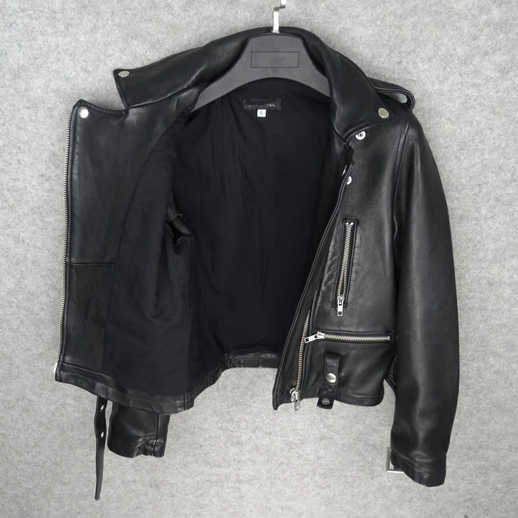 ผู้หญิงอิตาเลี่ยนน้ํามันขี้ผึ้ง Sheepskin Heavy Wash เข็มขัดพับ SLIM FIT หัวรถจักร