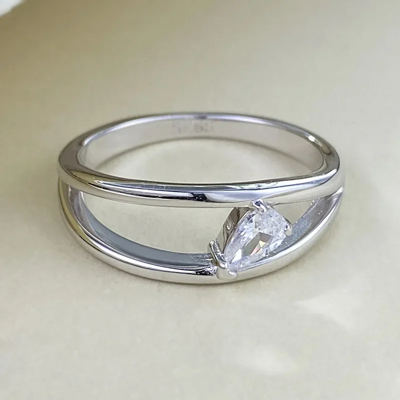 New Elegant S925 Silver Ring with Dot Diamond Double Row Ring for Women, European and American Fashion and Atmosphere