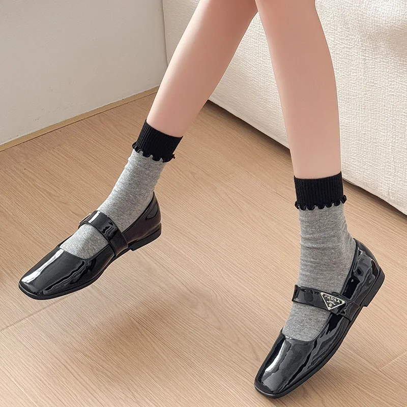 

Solid Color Socks Curled Women's Socks Simple Medium Tube Stockings Sweet Stockings Soft Skin-friendly High Elastic Socks