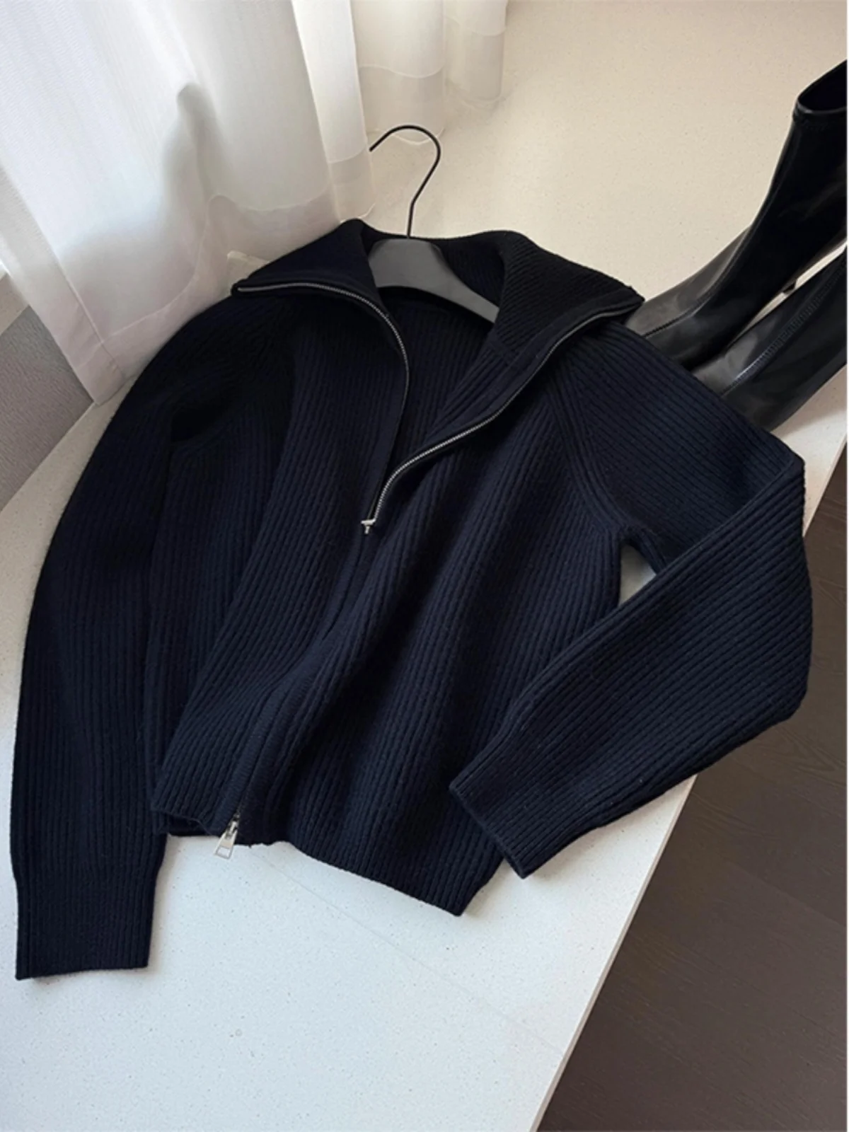 

Women's Cashmere Knit Cardigan Coat Lapel Sweater Casual Autumn Winter Zipper Joker Wearing Style