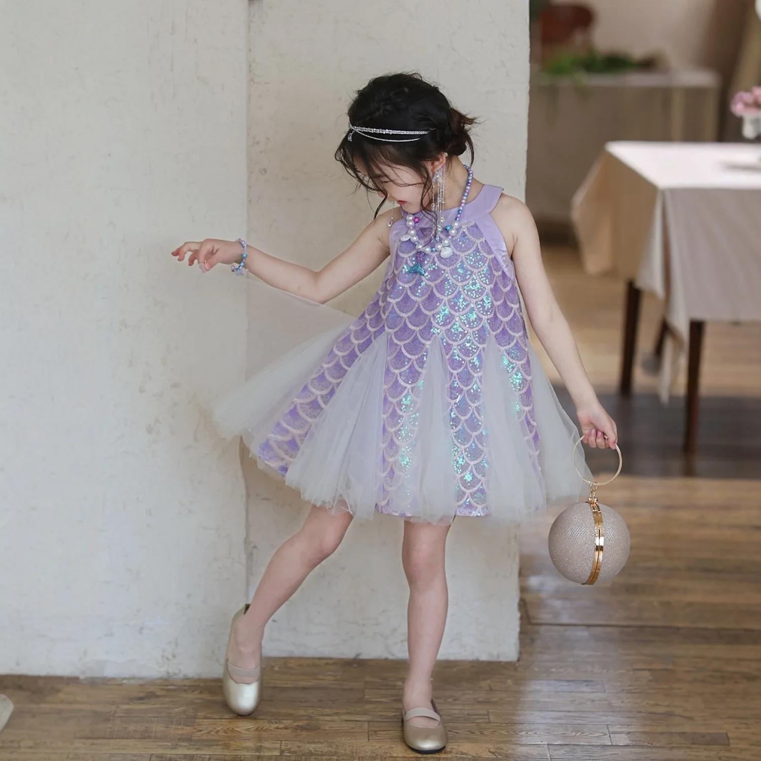 

Girls Skirt 2025 Summer New Childrens Clothing Korean Style Girls Baby Fashion Sequins Mermaid Princess Skirt Casual Simple