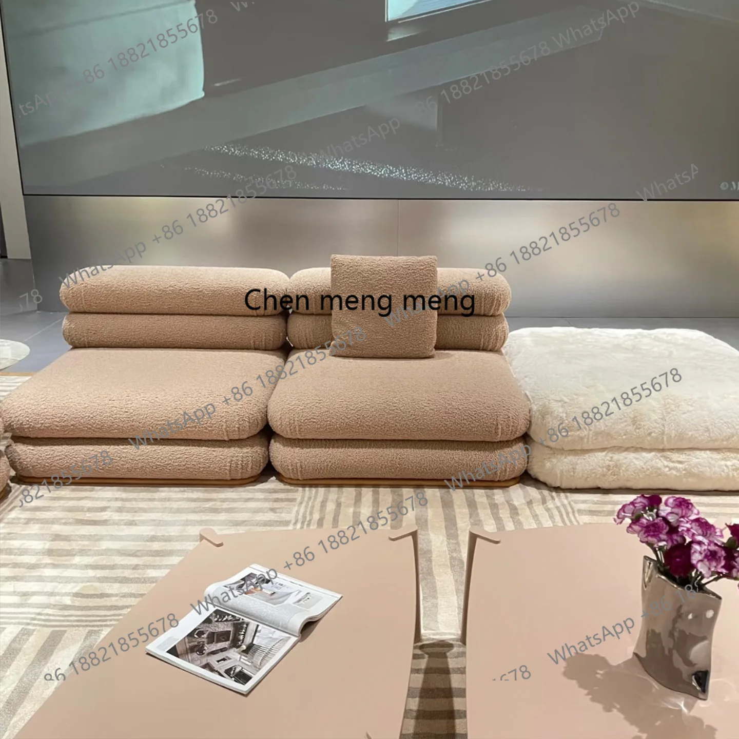 أريكة على الطراز الفرنسي الكريمي لغرفة المعيشة، وحدة جديدة من القماش، أريكة متحركة