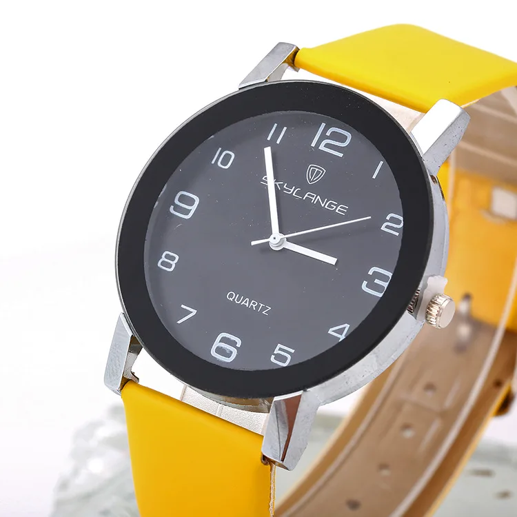 Reloj de cuarzo de cuero para hombre, cronógrafo informal de lujo, esfera redonda Simple, regalo de marca superior