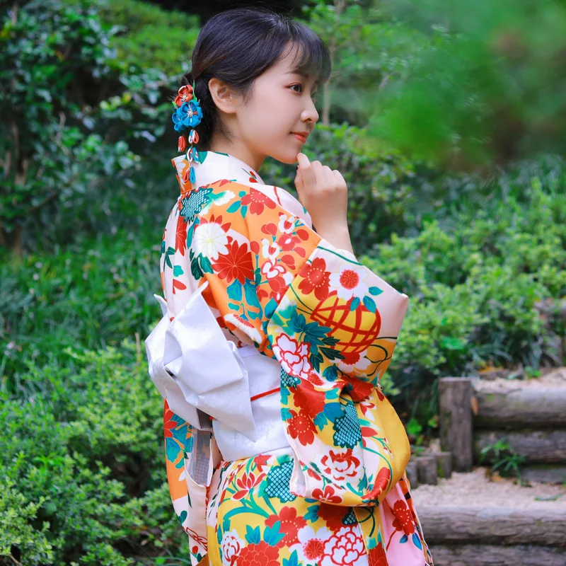 

Женское улучшенное кимоно юката в японском стиле, винтажное желтое платье с принтом камелии, карнавальный костюм, платье