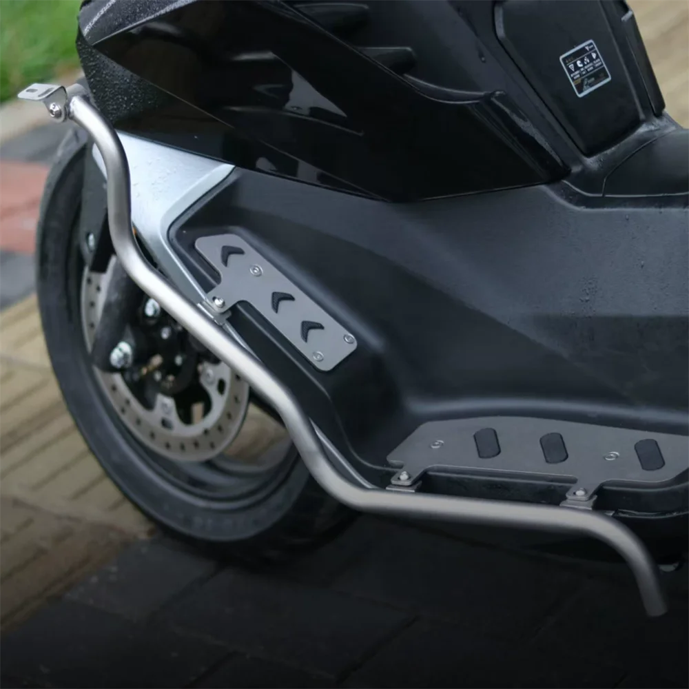 FOR VOGE SR250GT Stainless Steel Crash Bar Anti-Fall Bumper With Spotlight Mount Bracket Scooter Modification Parts