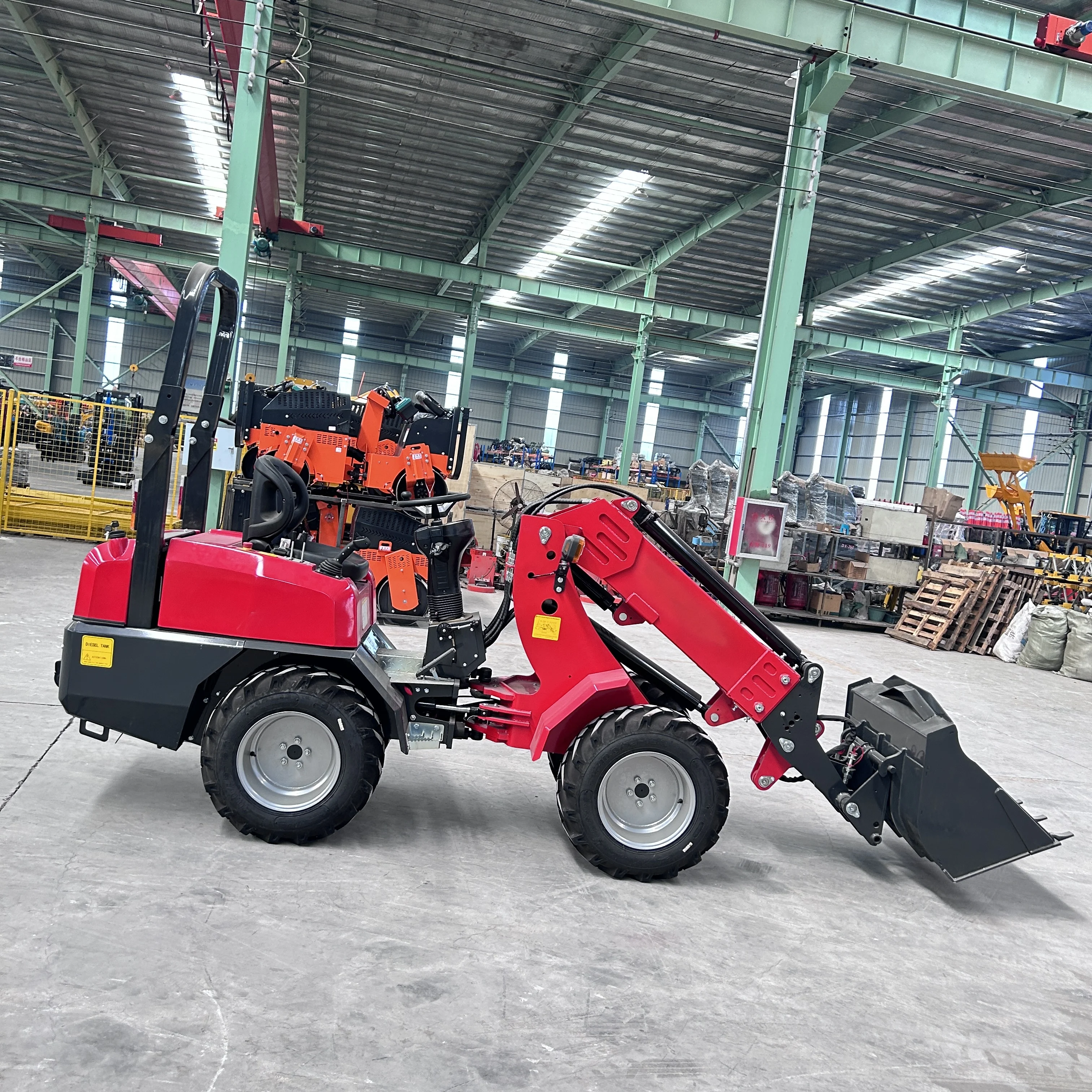 حار بيع CE المعتمدة لرافعة عجلات الديزل تسليم سريع جرافة ذراع تلسكوبي الساخن بيع
