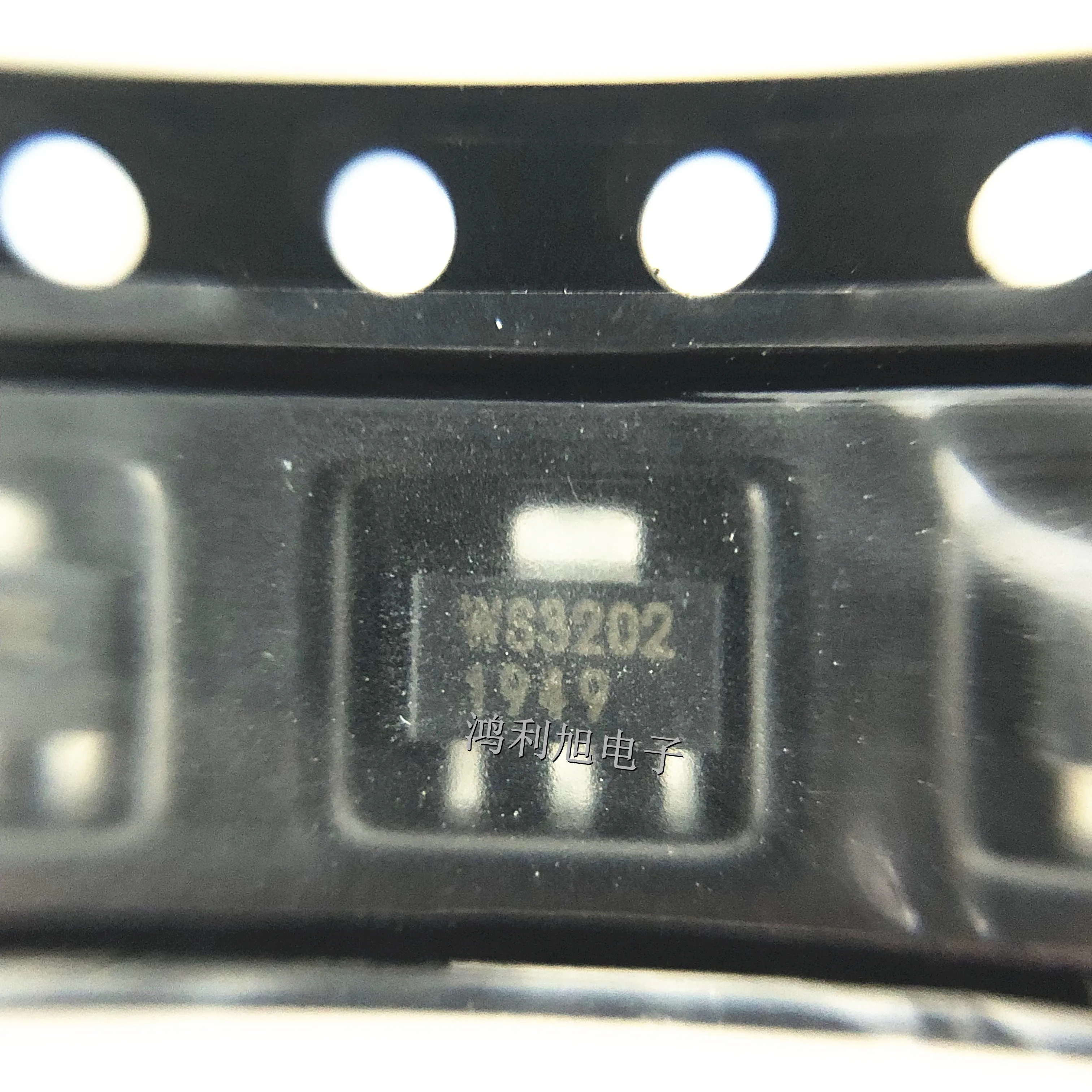 20pcs/Lot WS3202K-3/TR WS3202K-3 SOT-89-3 MARKING;WS3202 Over Voltage And Over Current Protection IC