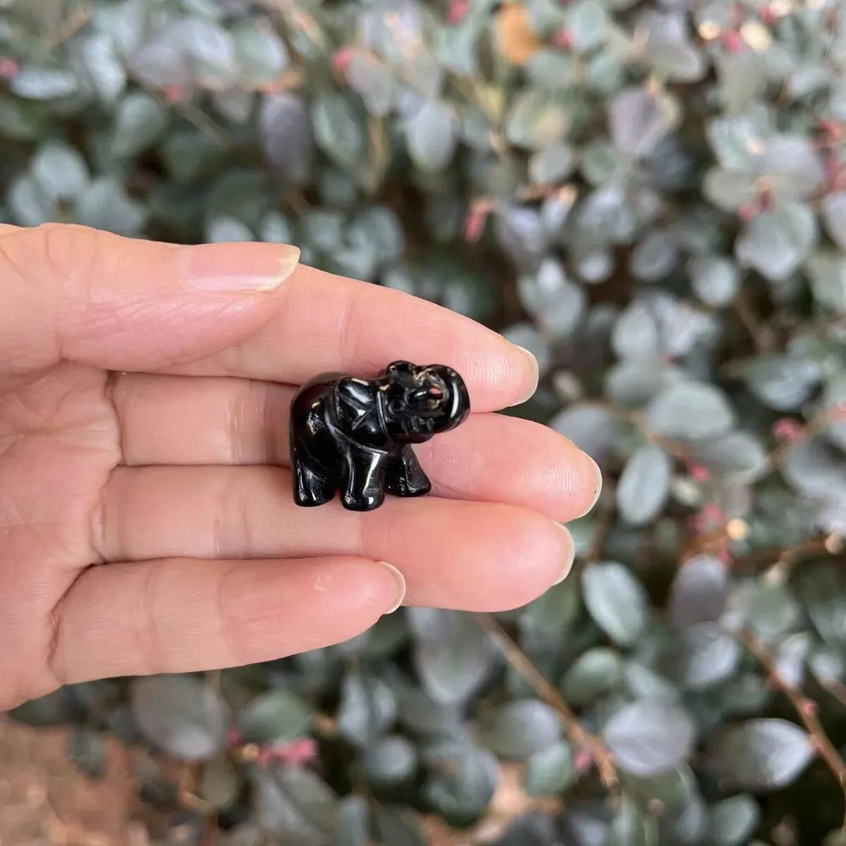 1 in Mini Crystal Carvings Elephant, Pocket Gift Crystal Gift Animal Statue Crystal Statue Bare Stone Healing Stone