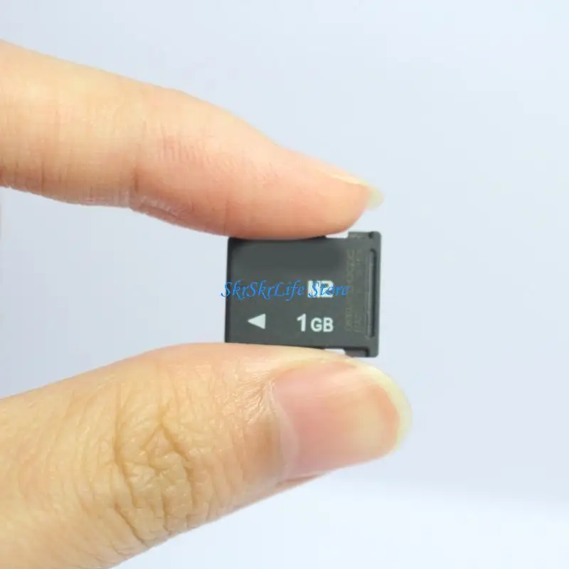 

E65E Versatile Memory Solution Handheld Gaming Console Card 1G/2G/4G/8G for