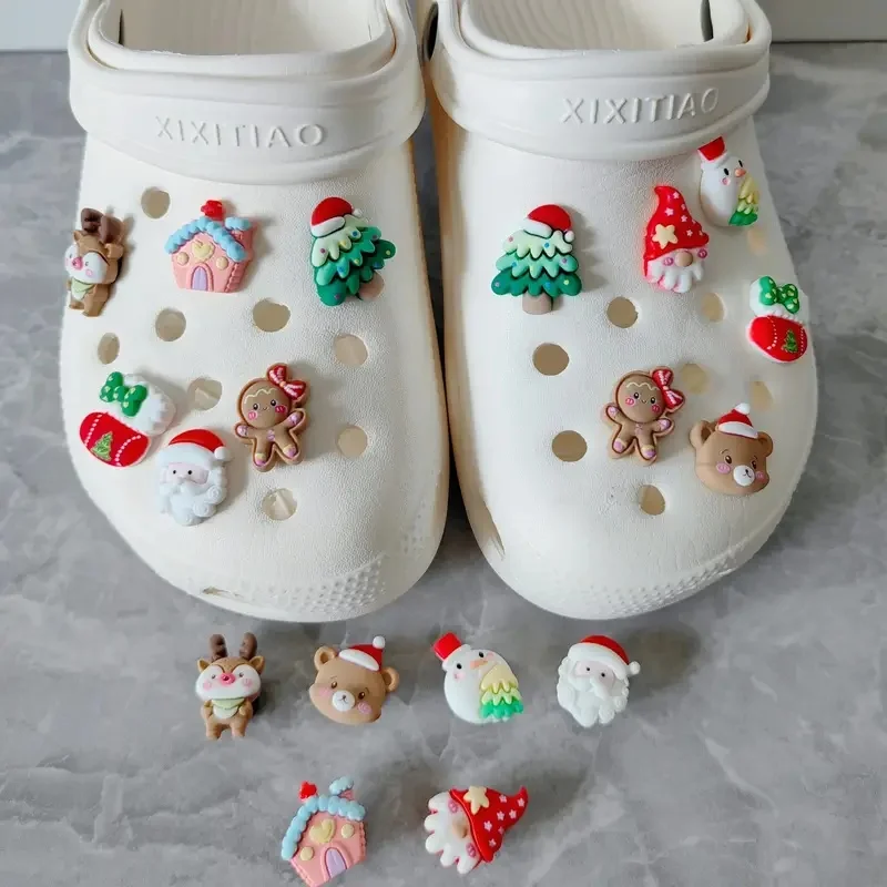 New Red Christmas Series Cartoon Shoe Charms For Clogs Sandal Decoration DIY Accessories Perfect for Xmas Party Decoration Gifts