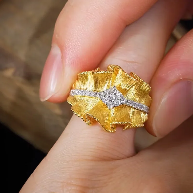 Classic brushed wave sparkling inlaid diamond rings for women Skirt edge design sense of sophistication wedding ring jewelry