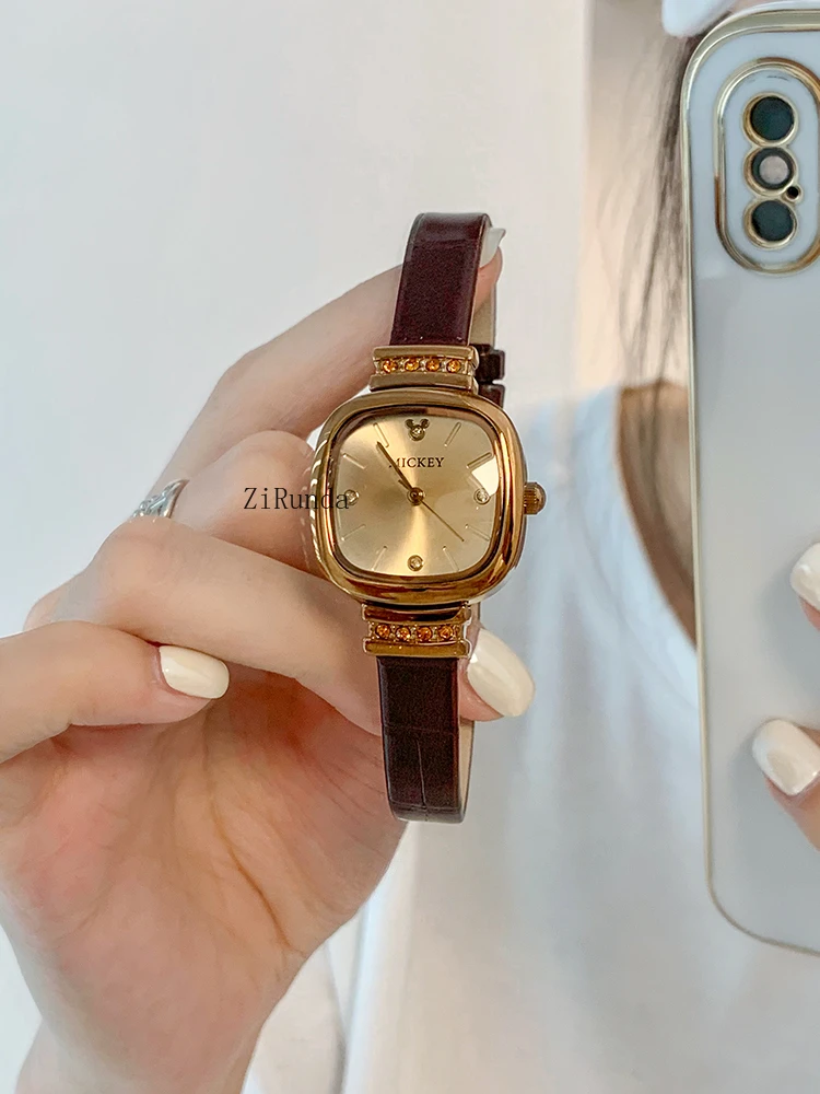 Sugar Cube horloge dames, licht luxe eenvoudig temperament veelzijdig dameshorloge