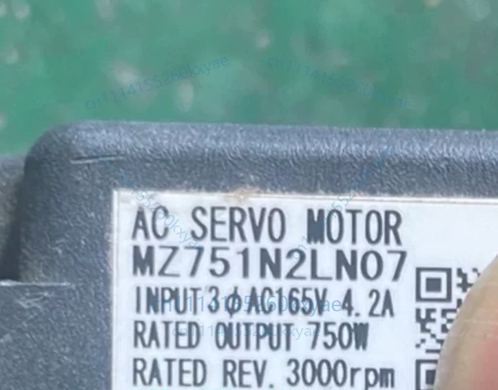Mz751n2ln07 750w servo motor is photographed in real life and functions normally.