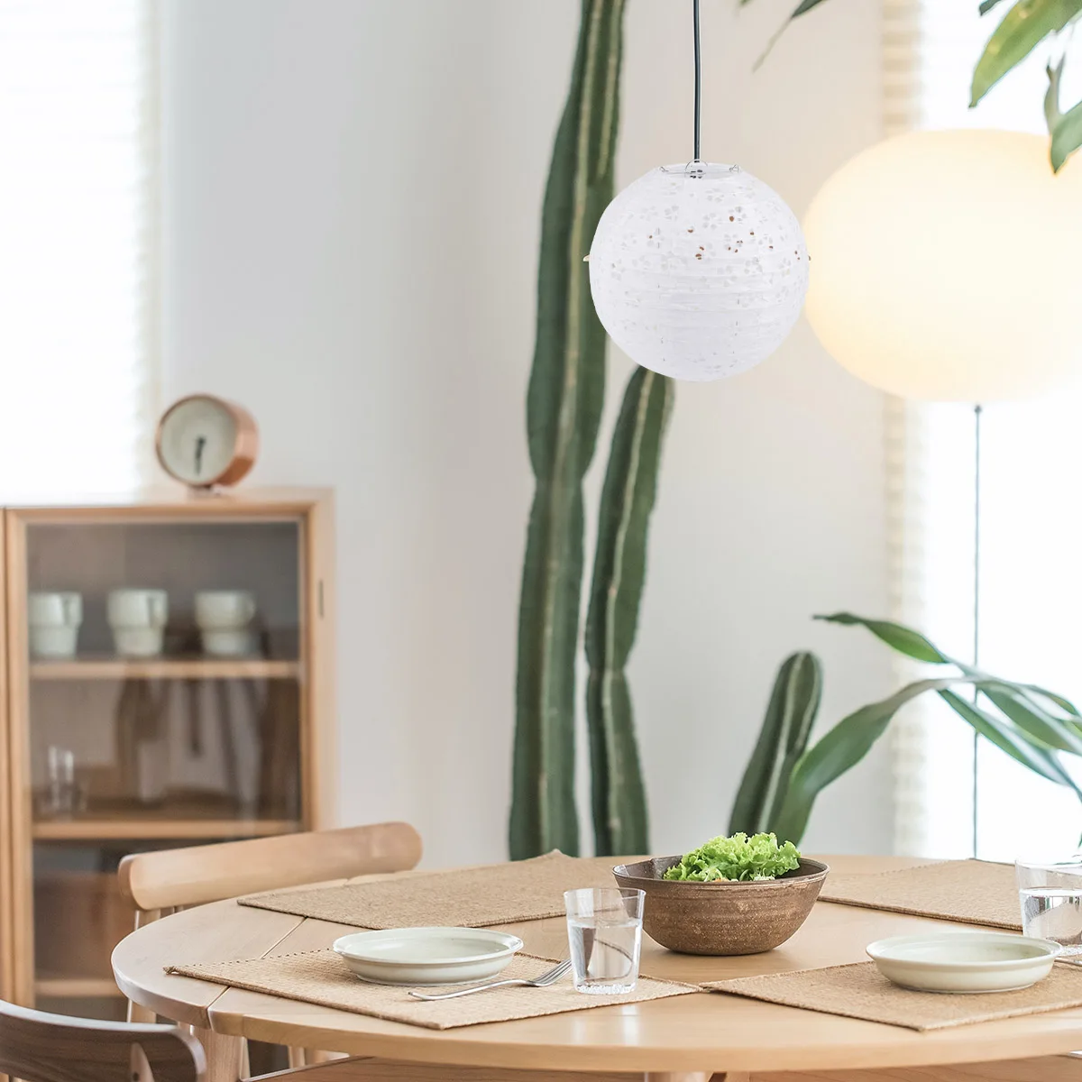 

6pcs Hollow Paper Lanterns Durable Event Decor Birthday Celebrations Room Chinese New Year Wire Frame Assemble Fold Store DIY