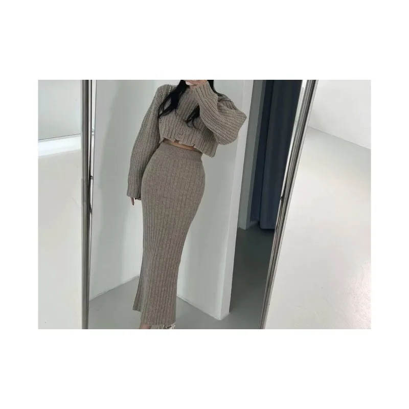 Autumn ripped knitted sweater skirt set