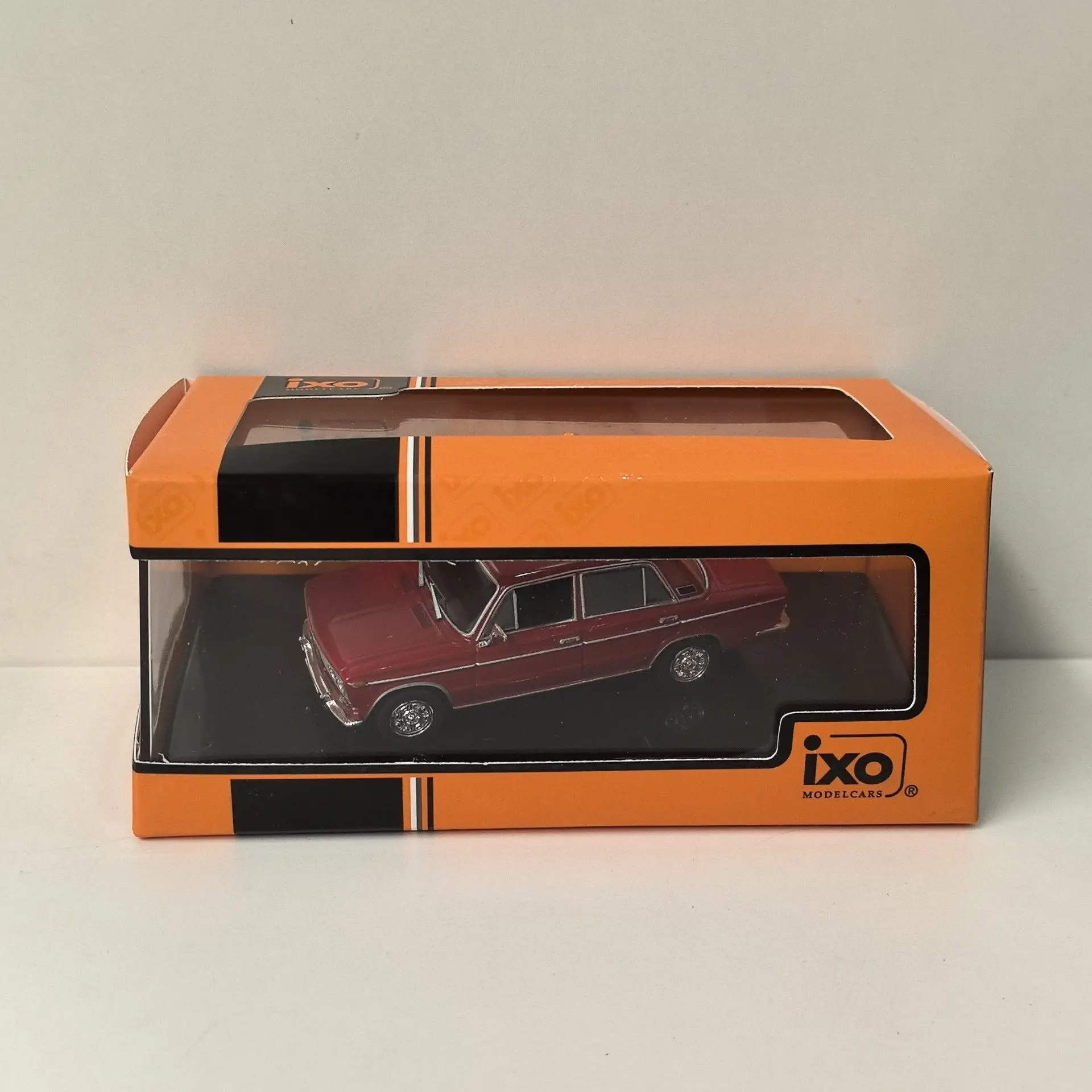 

Diecast IXO 1/43 Scale 1500 1980 65 Alloy Car Model