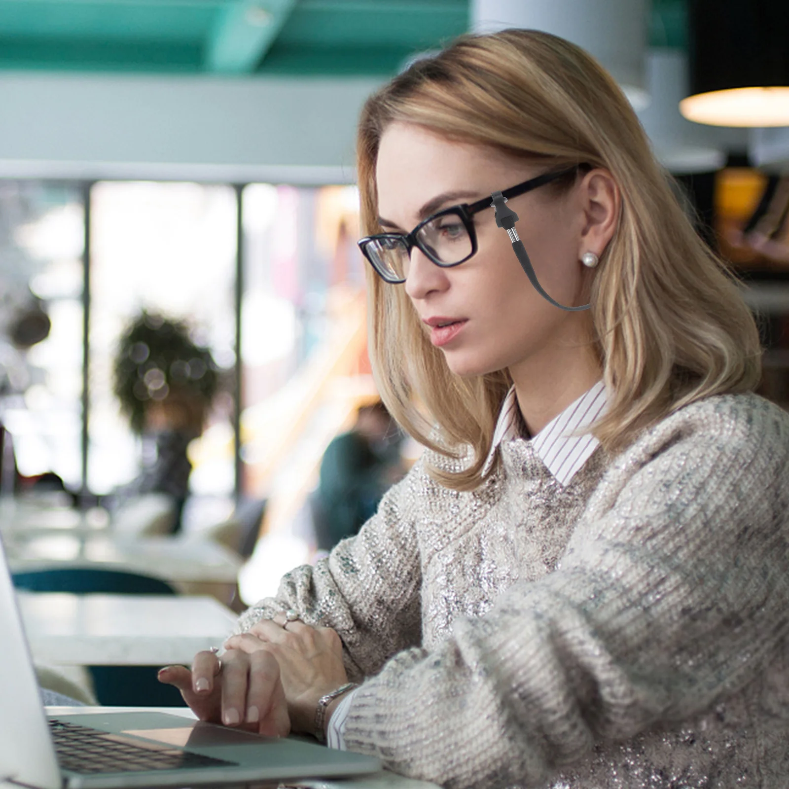 8 قطع من أشرطة النظارات المضادة للانزلاق، مثبتات النظارات الشمسية العائمة القابلة للتعديل، حبال النظارات المرنة مناسبة للشاطئ والرياضات المائية