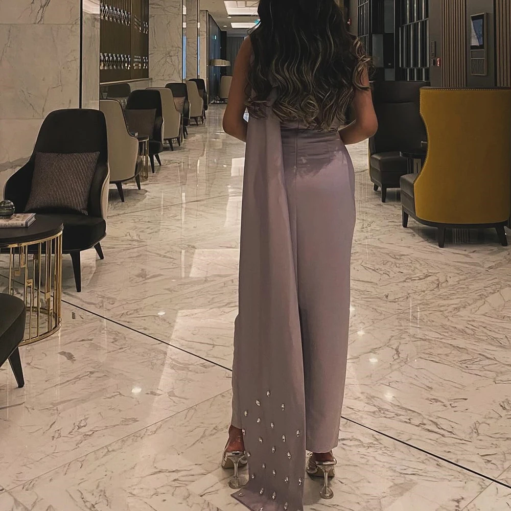 カスタマイズされた絶妙なクリスタルワンショルダーサテンイブニングドレスファッションノースリーブストレート足首丈オーダーメイドオケージョンドレス