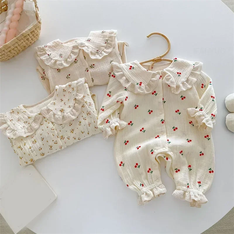 Baby Floral Jumpsuit 0-2 Years Old Autumn Baby Girl Bodysuits Clothes Crawling Clothes Sweet Cute Newborn Spring Pajamas Rompers