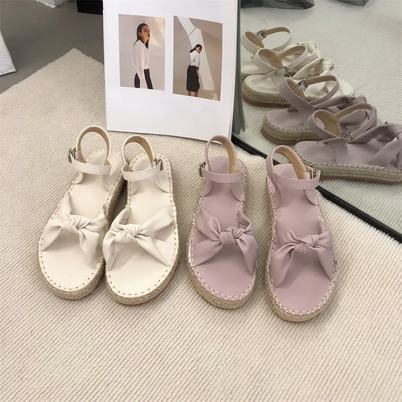 2024 Sandals Ladies Shoes Summer Cross Clogs With Heel Suit Female Beige New Outside Gladiator Comfort Fashion Thick Black Beach