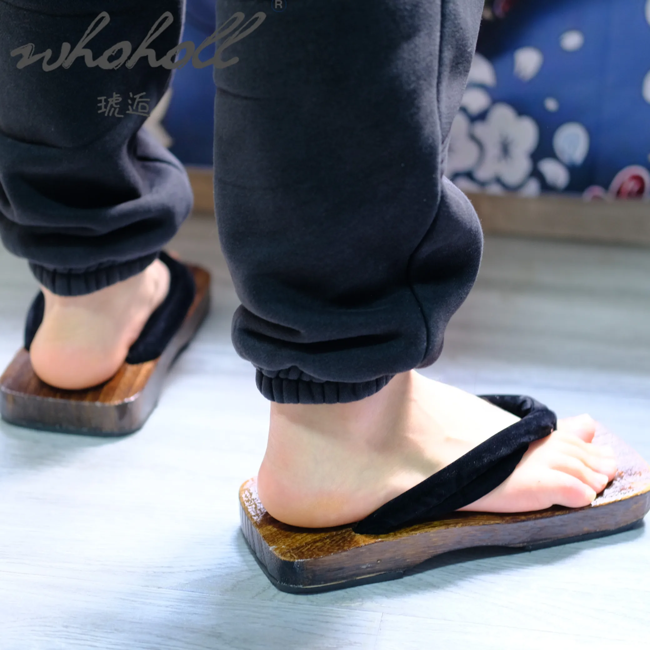 รองเท้าแตะผู้ชายสไตล์ญี่ปุ่น Geta flip flop รองเท้าแตะพื้นหนาไม้สำหรับฆ่าปิศาจรองเท้าแตะสไตล์ญี่ปุ่นรองเท้าแตะอุดตัน