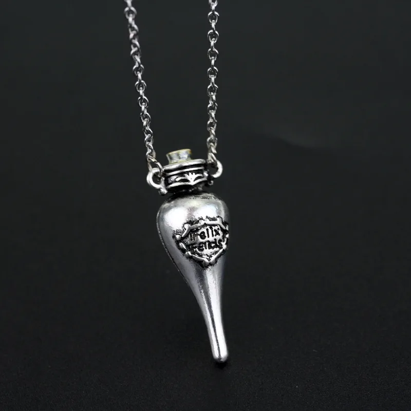 Movie Retro Magic Medicine Bottle Pendant Necklace Creative Men Women Cosplay Jewelry For Christmas gift