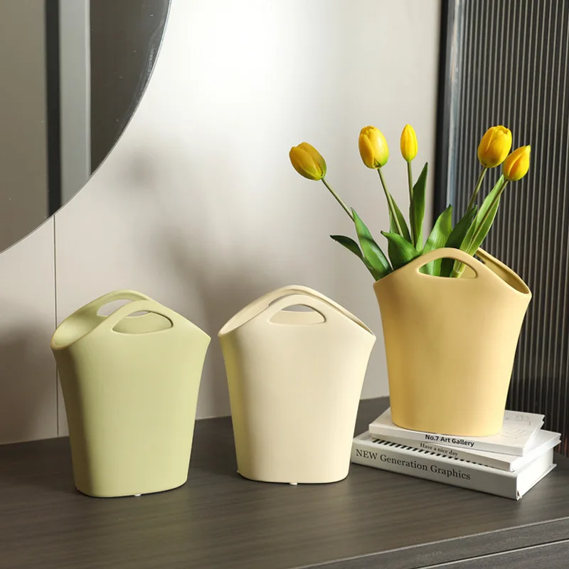 

Nordic Bag Shape Ceramic Vase Flower Pots Decorative Flower Arrangement Desk Decoration Ornaments Porcelain Crafts Floral Vases