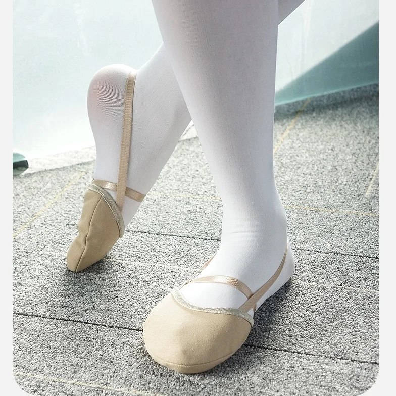 Thumbnail 2 - #62 Best Shoe Covers to Buy In 2026