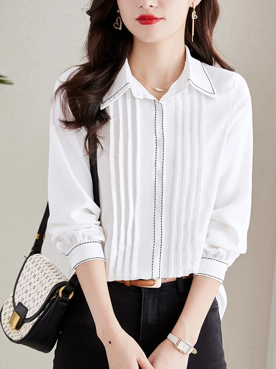 

White Long Sve Women's irt Autumn 2025 New Sle Ele Single Button Pleated Chiffon Top Versatile Faionable Blouse