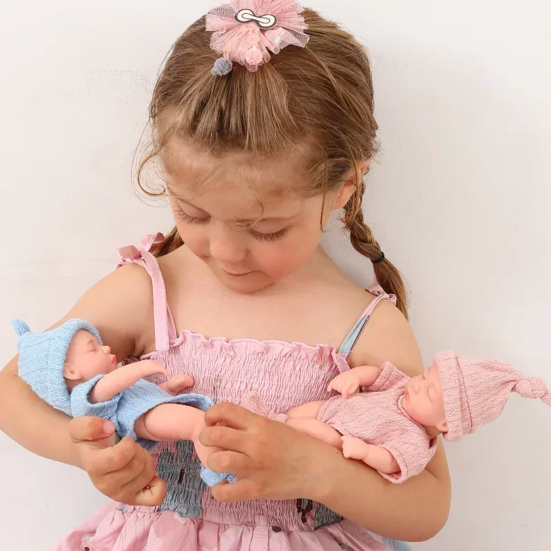 

19cm Silicone Reborn Dolls Lifelike Reborn Baby Toys Waterproof Doll Cute Mini Sleep Soother Doll for Girls Birthday Gift